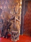 Babungo: statue in Fon's palace
