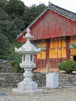 Stone lantern, Seonunsa, Korea