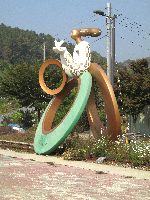 Korea bicycle sculpture along Hangang Trail